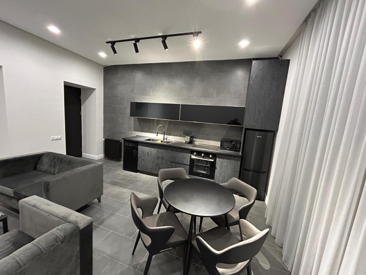 Cozy Apartment Jerevan Buitenkant foto