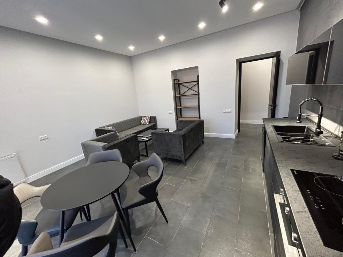 Cozy Apartment Jerevan Buitenkant foto